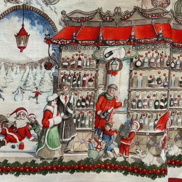 Tessitura Toscana Telerie Firenze 67”x 67” Italian Linen Christmas Tablecloth - Picture 9 of 16